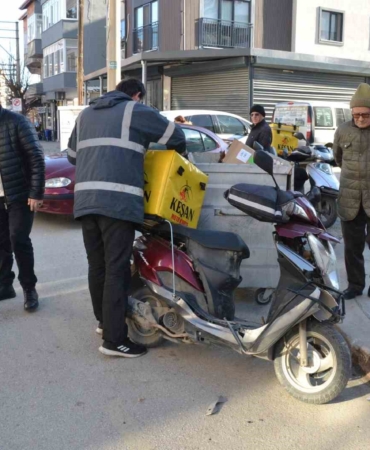 Motosiklet ile otomobil çarpıştı: 1 yaralı