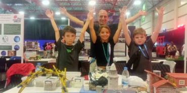 Öğrencilerden teknoloji başarısı: Türkiye’yi gururlandıran iki büyük ödül