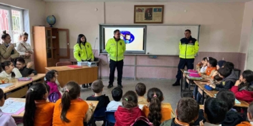 Öğrencilere trafik semineri