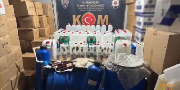 Ölüm saçan şüphelilere yönelik operasyon: 7 kişi tutuklandı, 4 bin 735 litre sahte içki ele geçirildi