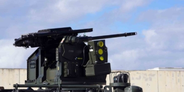 Orta kalibre top Türkiye’de göreve hazır