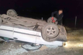 Otomobil takla attı: 2 yaralı