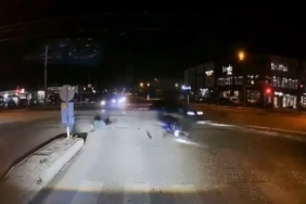 Otomobille çarpışan motosikletin sürücüsü yaralandı