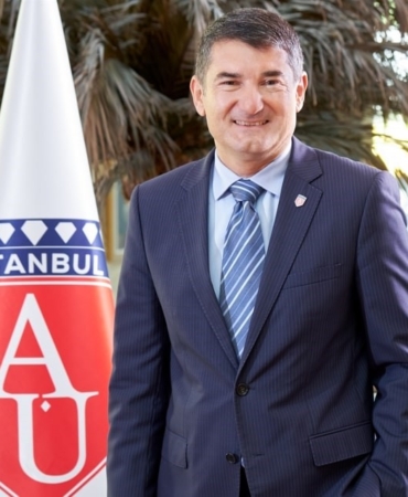 Prof. Dr. Çağrı Erhan: "Suriye’deki yeni dönem büyük belirsizlikler barındırıyor"