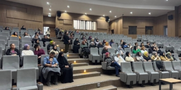 Sağlıklı bir çift iletişimi için önemli önerile bu seminerde paylaşıldı