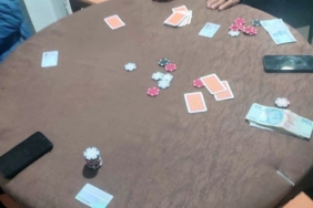 Sakarya’da kumar oynanan kıraathaneye baskın: Binlerce lira ceza kesildi