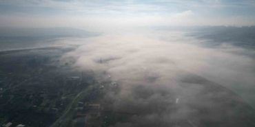 Sazlıdere Barajı’nı kaplayan sis havadan görüntülendi