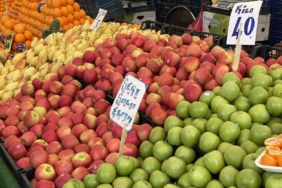 Semt pazarlarında sebzenin fiyatı yüzde 20 düştü, meyve fiyatları sabit kaldı