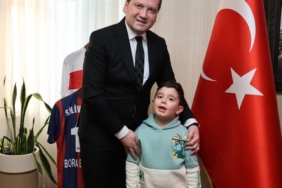 Silivri Belediye Başkanı Balcıoğlu, DMD ile mücadele eden Çınar için destek çağrısı yaptı