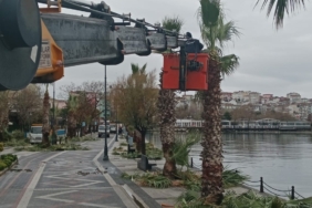 Silivri Belediyesi kışa hazırlık çalışmalarına devam ediyor