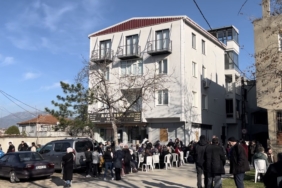 Sosyal medya fenomeninin estetik için gittiği hastaneden sağ çıkamadı