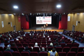 Sultangazi’de Belediyesi’nden "Okumak ve Yaşamak" üzerine söyleşi