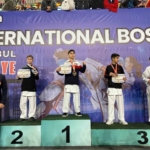 Sultangazili sporcular altın ve gümüş madalya ile döndüler