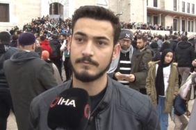 Suriye’de Esed rejiminin son bulması Fatih Camii’nde coşkuyla kutlanıyor