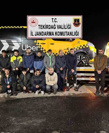 Tekirdağ’da göçmen kaçakçılığı: 14 göçmen ve 2 organizatör yakalandı