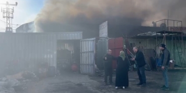 Tekirdağ’da tır parkında yangın paniği