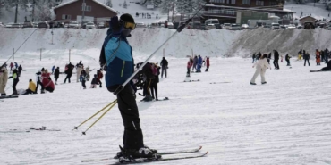 Uludağ’da sezon açıldı, kayak ücretleri belli oldu