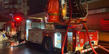 Ümraniye’de AVM’de korkutan yangın