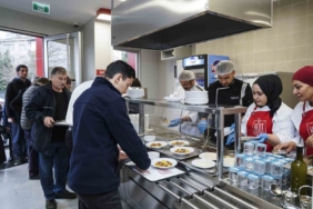 Üsküdar Belediyesi’nin ikinci “Kent Lokantası” Burhaniye’de hizmet vermeye başladı