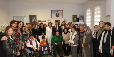 Vali Aygöl’den özel bireylere büyük destek