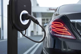 Vestel’in ürettiği şarj istasyonlarında Plug&Charge dönemi başladı