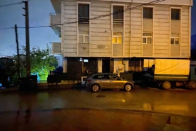 Yanında çalışan şahsı öldürdü