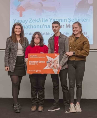 ‘Yapay Zekâ ile Yarının Şehirleri Hackathonu’ sonuçlandı