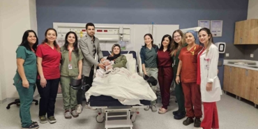 Yeni yılın ilk bebeği 2 kilo 580 gram dünyaya geldi