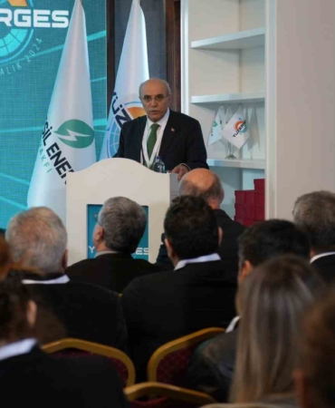 YÜZERGES Derneği tarafından, ‘Yüzer Güneş Enerjisi Santralleri Uygulamalarını Geliştirme Çalıştayı’ düzenlendi