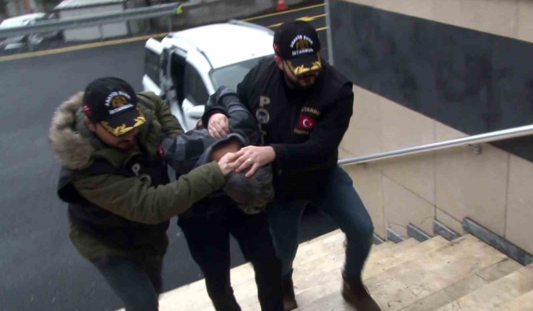 12 yaşındaki çocuğu öldüren zanlı Asayiş Şube Müdürlüğü’ne getirildi