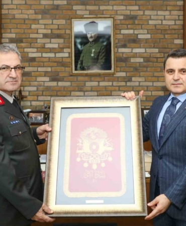 1’inci Ordu Komutanı Orgeneral Tokel’den Tarihi Alan Başkanı Kaşdemir’e ziyaret