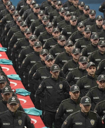 388 gece bekçisi yemin etti