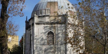 458 yıllık Gazi Kara Ahmet Paşa Külliyesi’nin kurşunları döküldü, sebilini inşaat firması kullanıyor