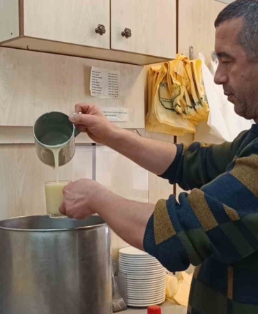 85 yıldır aynı dükkanda 4 kuşaktır aynı lezzetle boza yapıyorlar