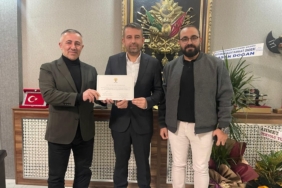 AK Parti Bayırköy Belde Başkanı Cantekin Vural oldu.