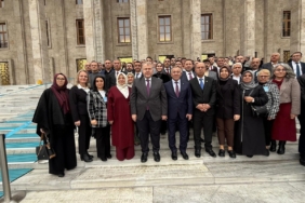 AK Parti teşkilatından Ankara çıkartması