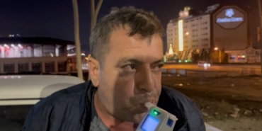 Alkol denetimine takılan sürücü: Yok ağabey kaçmadım, yatacağım ben burada