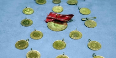 Altın fiyatları zirveye yaklaşıyor