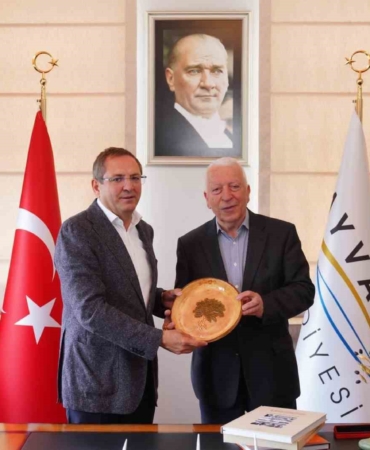 Ayvalıkgücü-Aetos Loutra Ege’de dostluk köprülerini pekiştirdi