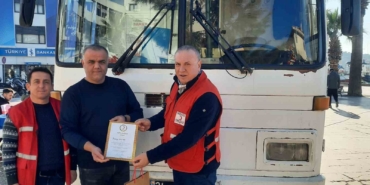 Ayvalık’ta Türk Kızılay’ından kan bağışçısına altın madalya