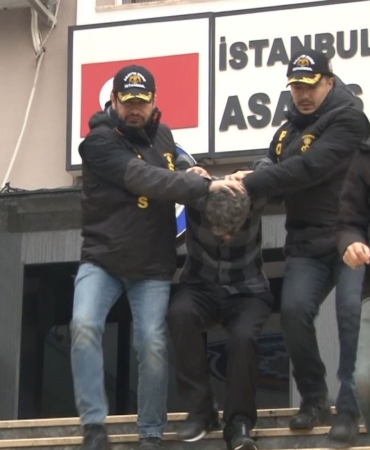 Bağcılar’da 12 yaşındaki çocuğu öldüren zanlı adliyeye sevk edildi