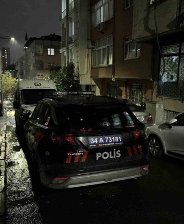 Bağcılar’da daireye giren şüpheli, 12 yaşındaki çocuğu taşla vurarak öldürdü