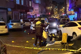 Bahçelievler’de seyir halindeki motosiklete silahlı saldırı: 1 ölü, 1 yaralı