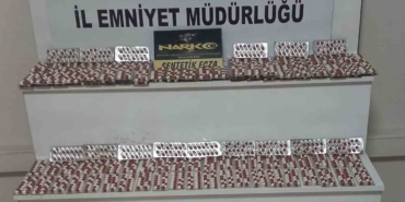 Balıkesir’de 2 bin 700 sentetik hap ele geçirildi