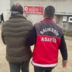 Balıkesir’de kesinleşmiş hapis cezası bulunan 26 firari yakalandı