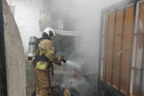 Balıkesir’de kömürlükte çıkan yangın söndürüldü