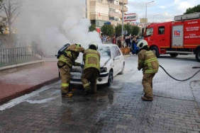 Balıkesir’de seyir halindeki iki araçta yangın çıktı