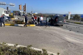 Balıkesir’detrafik kazası: 3 yaralı