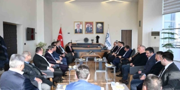 Başkan Yılmaz, Hak ve Özgürlükler heyetini ağırladı