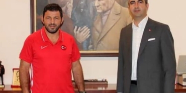 Başpehlivan Abdullah Güngör, Kartal Belediyesi ile yollarını ayırdı